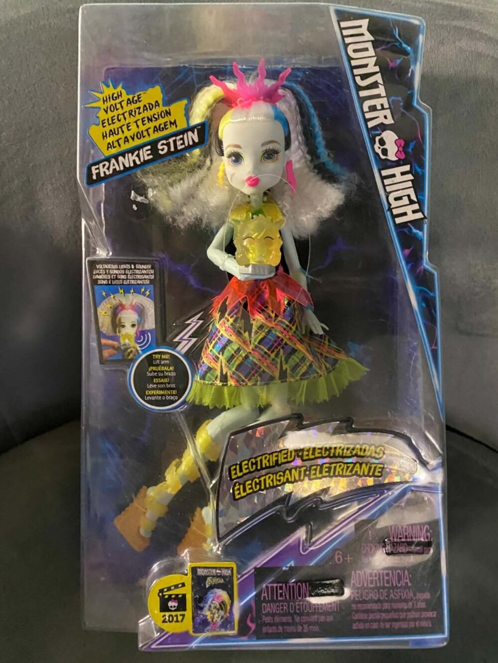 Rare Monster High Frankie Stein Electrified Doll Mattel Gift New Box Collectible